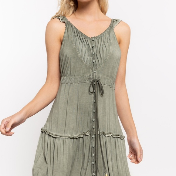 Olive ruffly dress with buttons - Picture 5 of 5